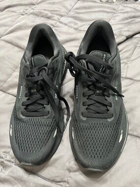Brooks Black Athletic Running Shoes